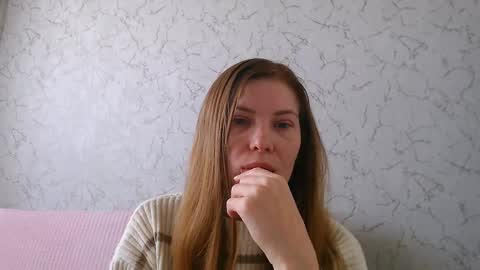 Snapshot of lovepeanutgirl chatting on March 4, 2025, 9:18 am Mary Love online show from March 4, 2025, 9:18 am