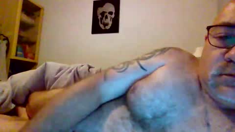 Snapshot of lover010983 chatting on September 13, 2025, 4:56 am lover010983 online show from September 13, 2025, 4:56 am