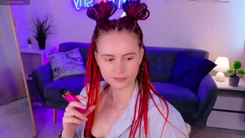 DAISY online show from June 12, 2026, 1:32 pm