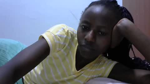 lovergal222 online show from February 3, 2025, 10:54 pm