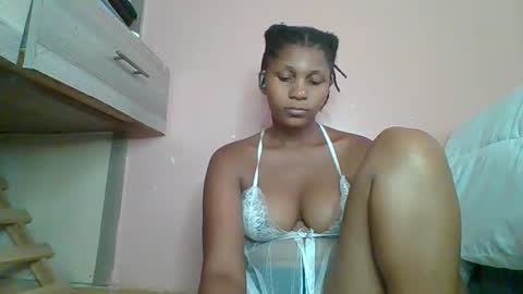 lovergal257 online show from March 16, 2026, 2:10 pm