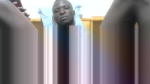 loverguyke online show from April 17, 2026, 9:45 am