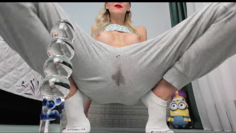 Snapshot of loverosella chatting on March 5, 2026, 3:24 am loverossela online show from March 5, 2026, 3:24 am