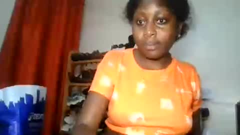 Snapshot of lovespell_xx chatting on July 15, 2026, 9:53 pm lovey online show from July 15, 2026, 9:53 pm
