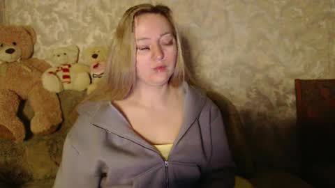 LovesRebecca online show from March 3, 2025, 2:47 am