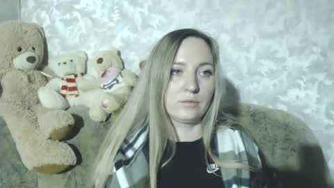 LovesRebecca online show from November 15, 2025, 3:26 am