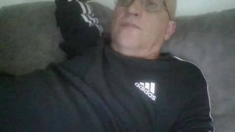 Snapshot of lovetightass251577 chatting on March 10, 2026, 8:14 pm lovetightass online show from March 10, 2026, 8:14 pm