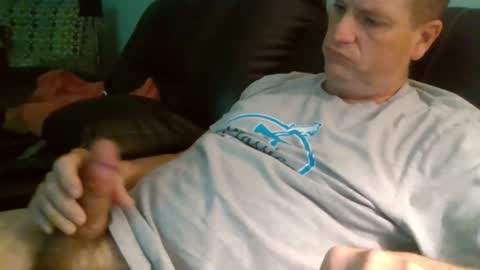 lovetocum37 online show from November 20, 2025, 7:46 pm