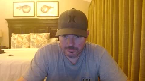 Snapshot of lovetofps chatting on March 28, 2026, 11:37 pm Love2Game online show from March 28, 2026, 11:37 pm