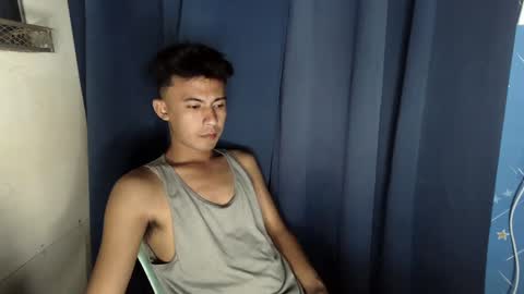 lovetosuckxox online show from March 5, 2025, 12:33 pm