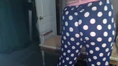 Snapshot of lovetubes101 chatting on March 9, 2026, 1:53 am lovetubes101 online show from March 9, 2026, 1:53 am