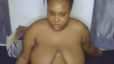 Snapshot of loveytiana chatting on March 23, 2026, 7:34 am loveytiana online show from March 23, 2026, 7:34 am