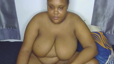 Snapshot of loveytiana chatting on March 25, 2026, 6:19 am loveytiana online show from March 25, 2026, 6:19 am