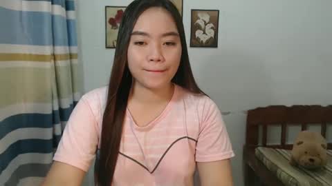 lovvvable_yoj online show from December 23, 2024, 8:44 am