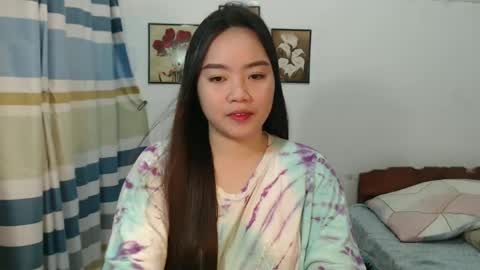 lovvvable_yoj online show from January 7, 2025, 9:50 am