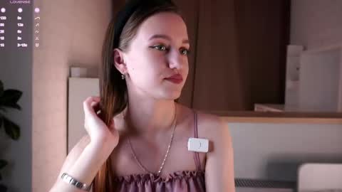 Amelia online show from April 29, 2026, 12:09 pm