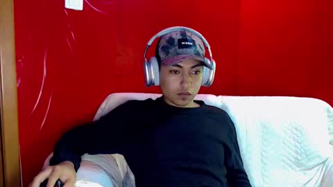 lpysami online show from November 10, 2025, 12:31 am