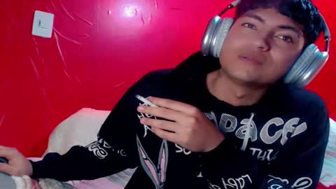 lpysami online show from November 13, 2025, 12:31 am