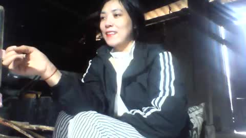 Snapshot of lsmbaby chatting on November 18, 2025, 1:44 am lsmbaby online show from November 18, 2025, 1:44 am