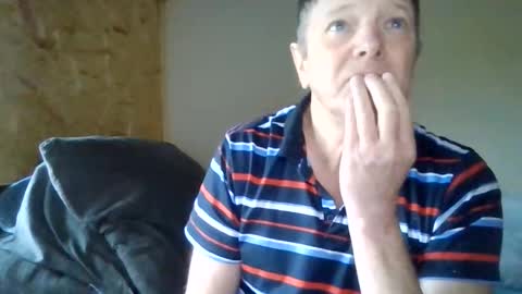 lu485947452685193669 online show from May 17, 2026, 1:51 pm