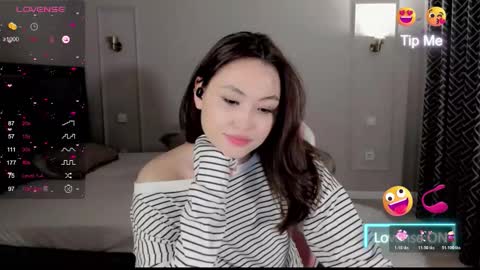 Snapshot of lu_mina chatting on January 10, 2026, 3:52 am lu_mina online show from January 10, 2026, 3:52 am