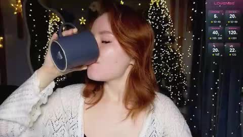 Snapshot of lu_muon chatting on January 8, 2026, 1:19 am lu_muon online show from January 8, 2026, 1:19 am