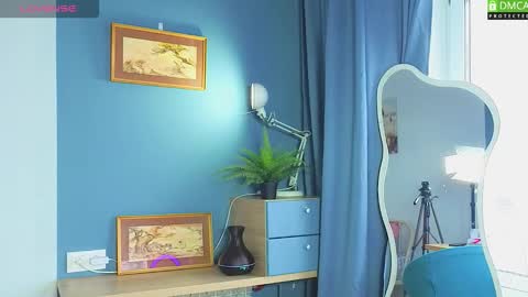 Snapshot of lu_muon chatting on February 18, 2026, 1:56 am lu_muon online show from February 18, 2026, 1:56 am