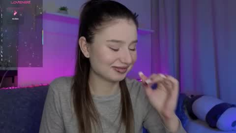 Snapshot of lua__19 chatting on February 16, 2026, 11:01 pm Lua online show from February 16, 2026, 11:01 pm