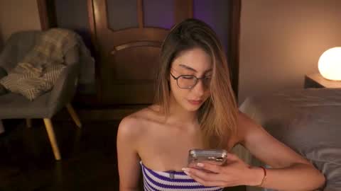  ---Goys incredible photographs online show from November 24, 2025, 1:11 pm