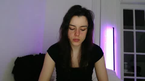 Snapshot of luana789 chatting on February 9, 2026, 10:03 pm luana online show from February 9, 2026, 10:03 pm