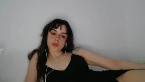 Snapshot of luana789 chatting on February 27, 2026, 10:21 pm luana online show from February 27, 2026, 10:21 pm