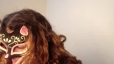 Snapshot of luanapowerful chatting on October 25, 2025, 5:04 am luanapowerful online show from October 25, 2025, 5:04 am