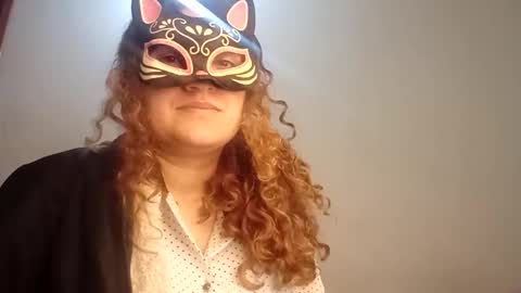 Snapshot of luanapowerful chatting on November 4, 2025, 9:41 am luanapowerful online show from November 4, 2025, 9:41 am