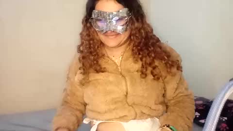 Snapshot of luanapowerful chatting on November 9, 2025, 3:49 am luanapowerful online show from November 9, 2025, 3:49 am