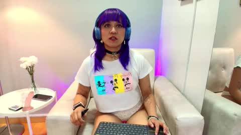 Luan online show from November 23, 2025, 1:00 pm