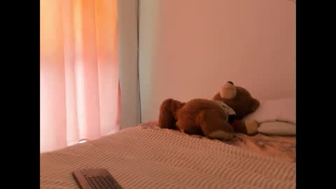 Snapshot of luara__01__lecat_1 chatting on February 28, 2026, 5:58 pm luara__01__lecat_1 online show from February 28, 2026, 5:58 pm