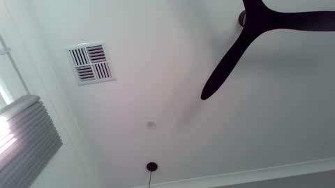 luca5085 online show from September 11, 2025, 7:08 am