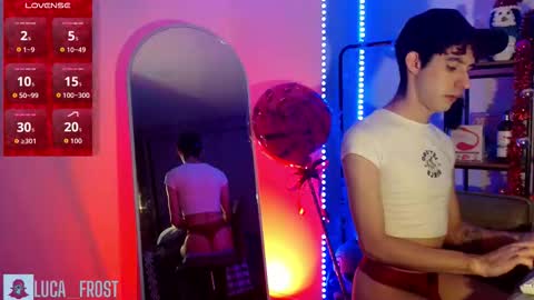 Luca online show from December 19, 2025, 3:41 pm