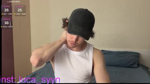 Luca S online show from October 12, 2025, 3:16 am