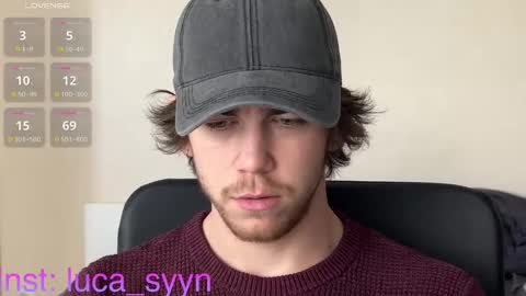 Snapshot of luca_syn chatting on October 19, 2025, 11:22 am Luca S online show from October 19, 2025, 11:22 am