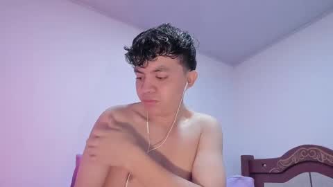 Snapshot of lucaas_king chatting on February 5, 2025, 12:38 pm Lukas online show from February 5, 2025, 12:38 pm