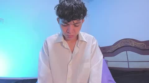 Snapshot of lucaas_king chatting on March 7, 2025, 1:07 pm Lukas online show from March 7, 2025, 1:07 pm