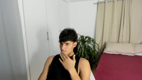 Snapshot of lucacosta19 chatting on April 30, 2026, 8:15 pm lucacosta19 online show from April 30, 2026, 8:15 pm
