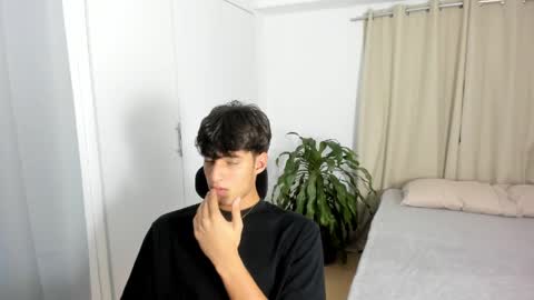Snapshot of lucacosta19 chatting on May 1, 2026, 8:02 pm lucacosta19 online show from May 1, 2026, 8:02 pm