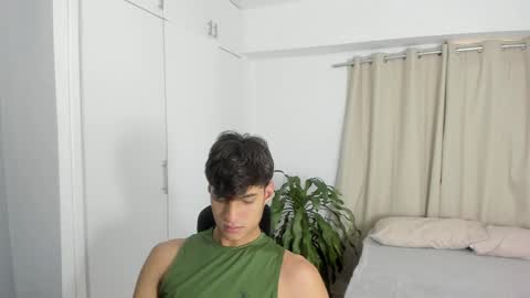 Snapshot of lucacosta19 chatting on May 3, 2026, 11:49 am lucacosta19 online show from May 3, 2026, 11:49 am