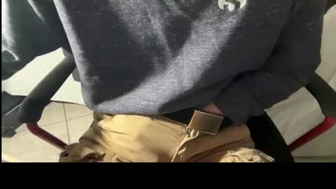 Snapshot of lucaprioli981 chatting on November 30, 2025, 7:40 pm luca online show from November 30, 2025, 7:40 pm