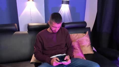 Lucas online show from February 3, 2026, 2:21 am