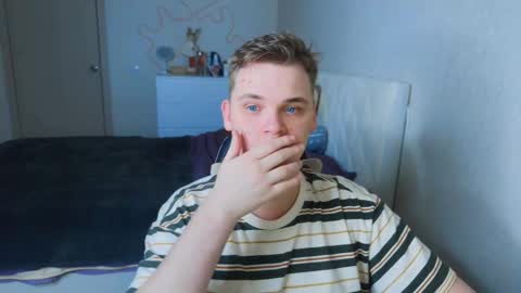 Lucas Gill online show from November 24, 2025, 3:39 am