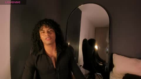   online show from April 14, 2026, 12:33 pm