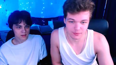 Snapshot of lucas_long_ chatting on November 22, 2025, 10:36 am lucas_long_ online show from November 22, 2025, 10:36 am